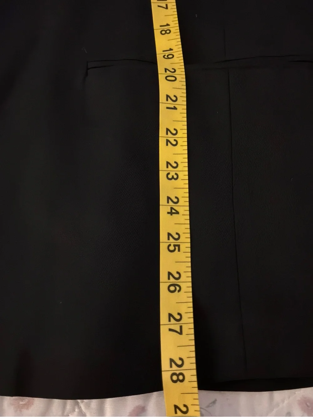 Babaton sleek black